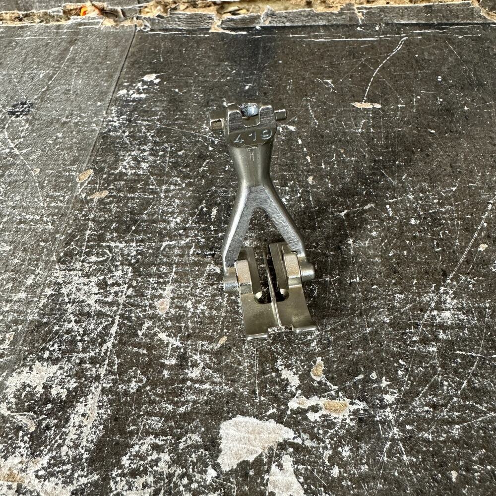 Bernina Sewing Machine Old Style #419 Tailor Tack Presser Foot